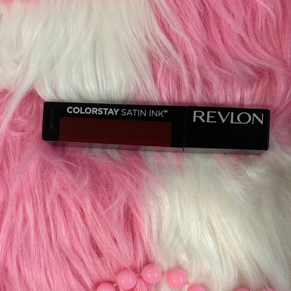 Revlon ColorStay Satin Ink Lipstick - Partner in wine 🍷